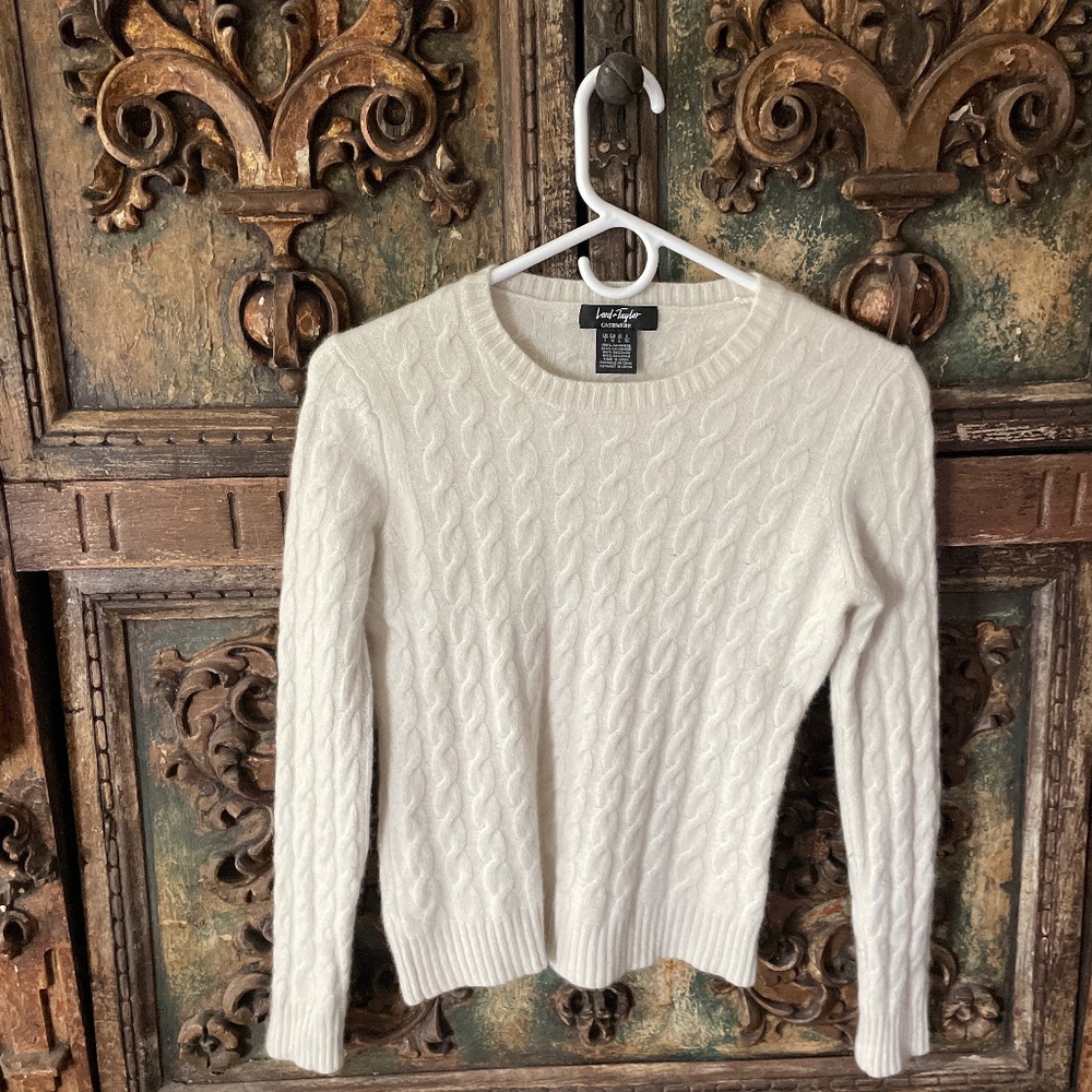 Cashmere sweater